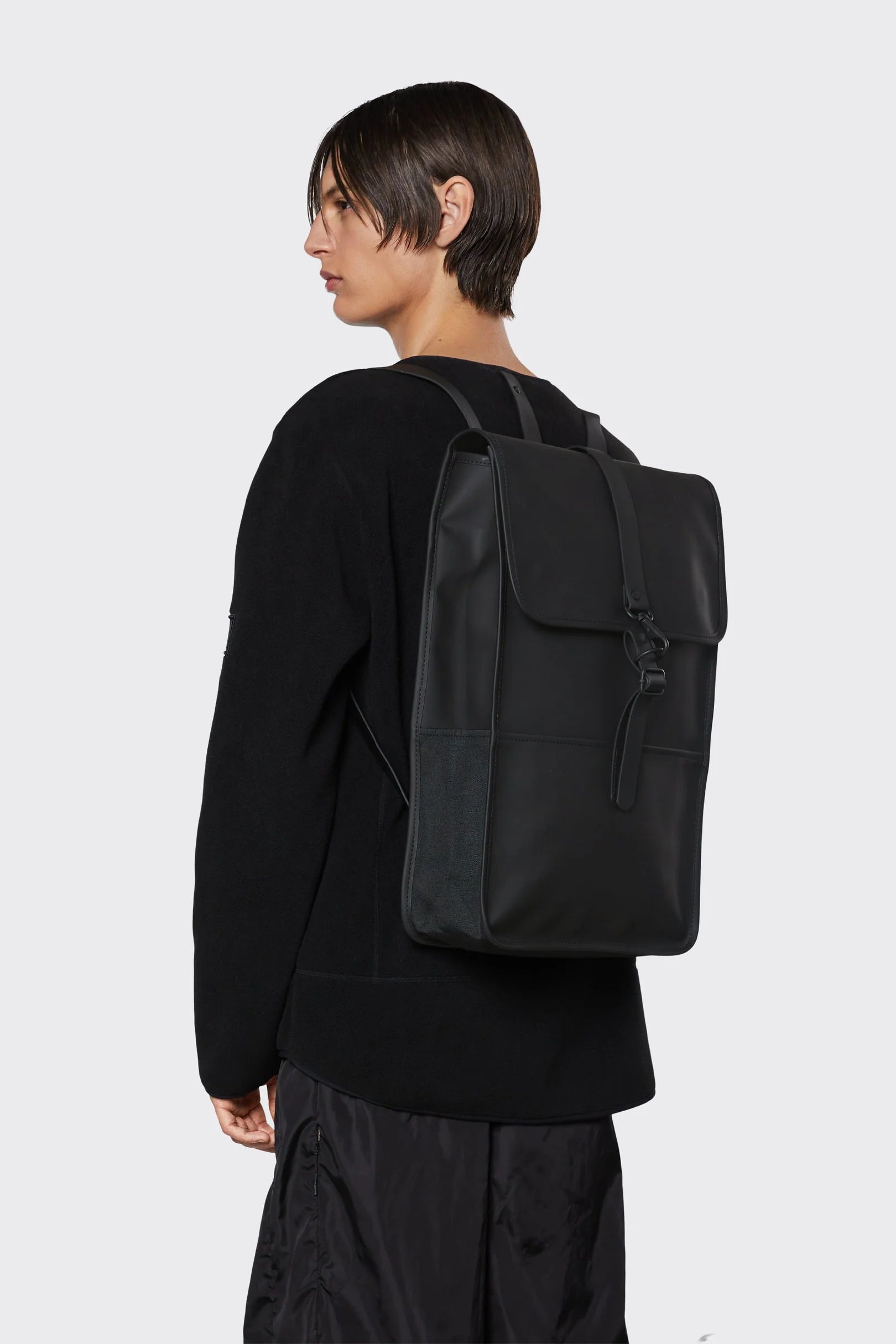 RAINS Backpack Minty Lifestyle