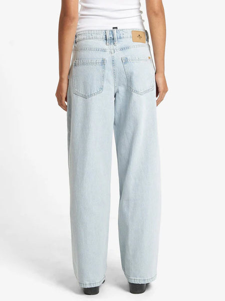 THRILLS Billie Low Baggie Jean - Faded Dust Blue