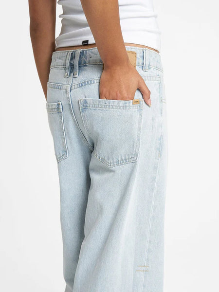 THRILLS Billie Low Baggie Jean - Faded Dust Blue