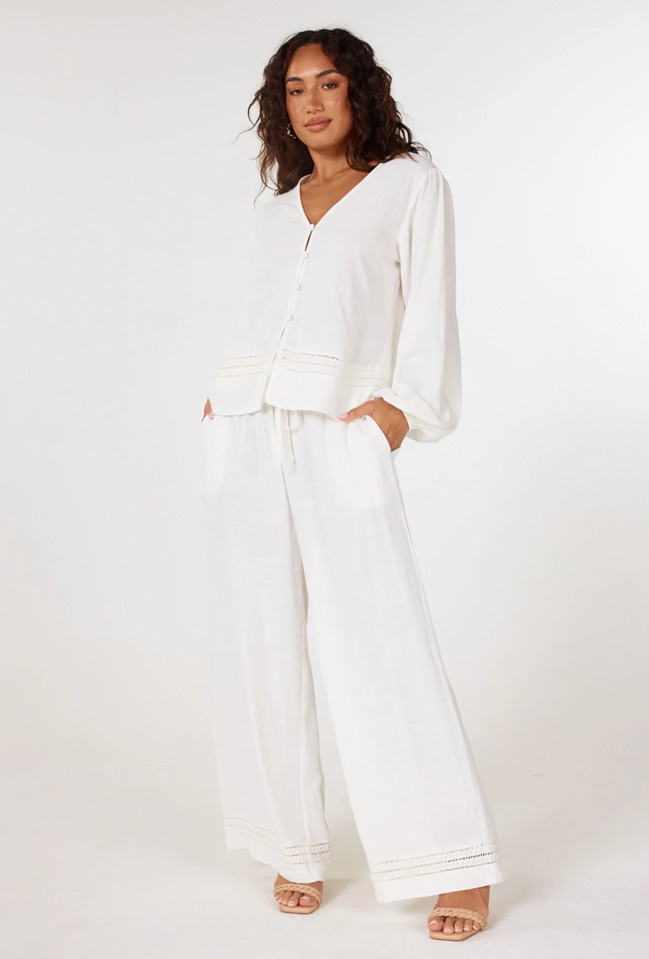 GIRL AND THE SUN Ariel Top - White