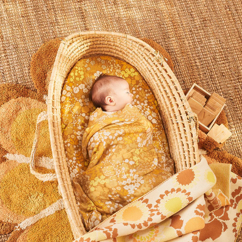 Banabae swaddle top