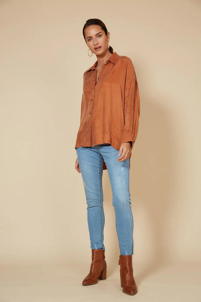 EB & IVE Vienetta Shirt