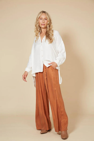 EB & IVE Vienetta Shirt